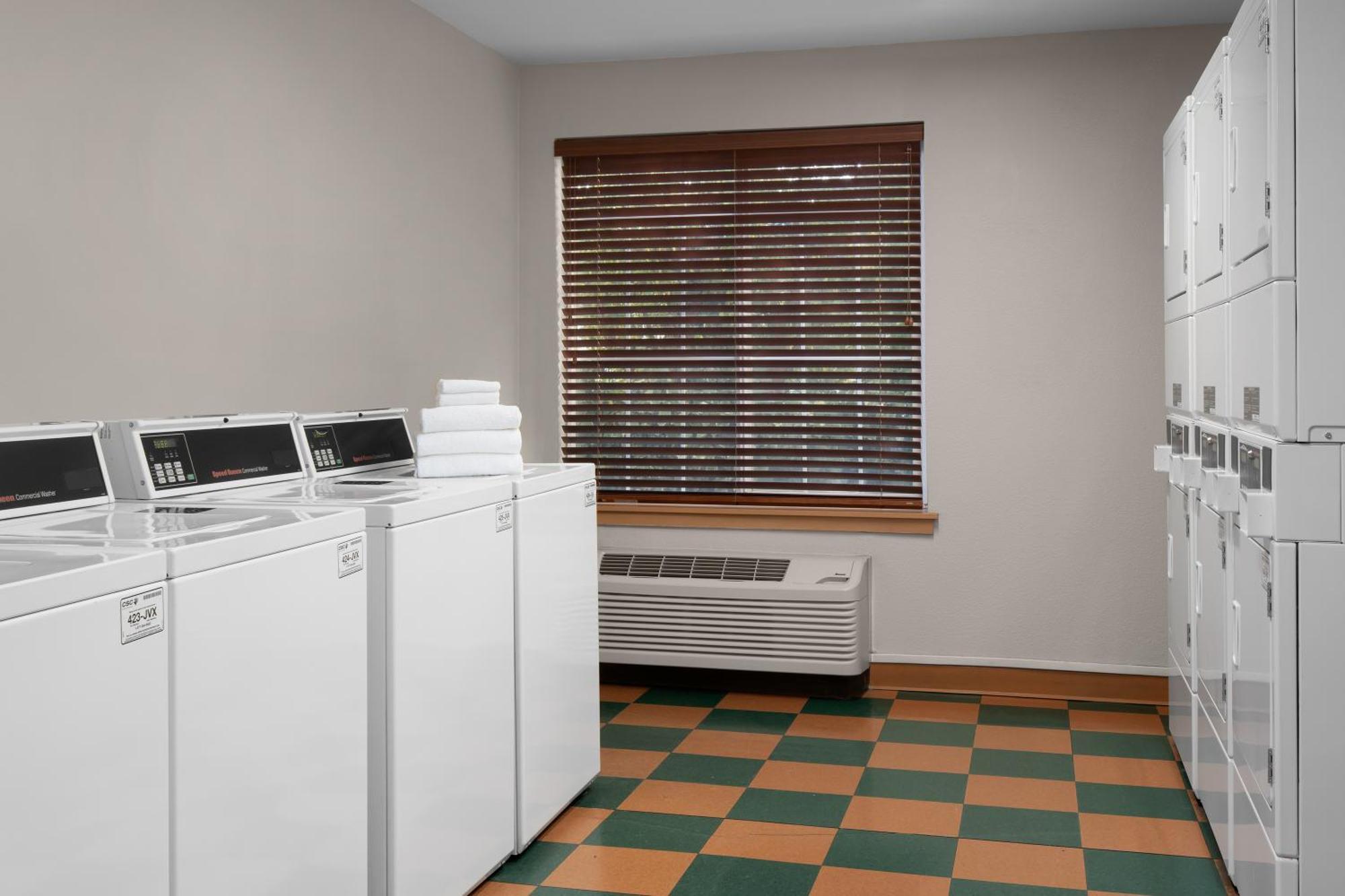 Larkspur Landing Extended Stay Suites Renton Luaran gambar